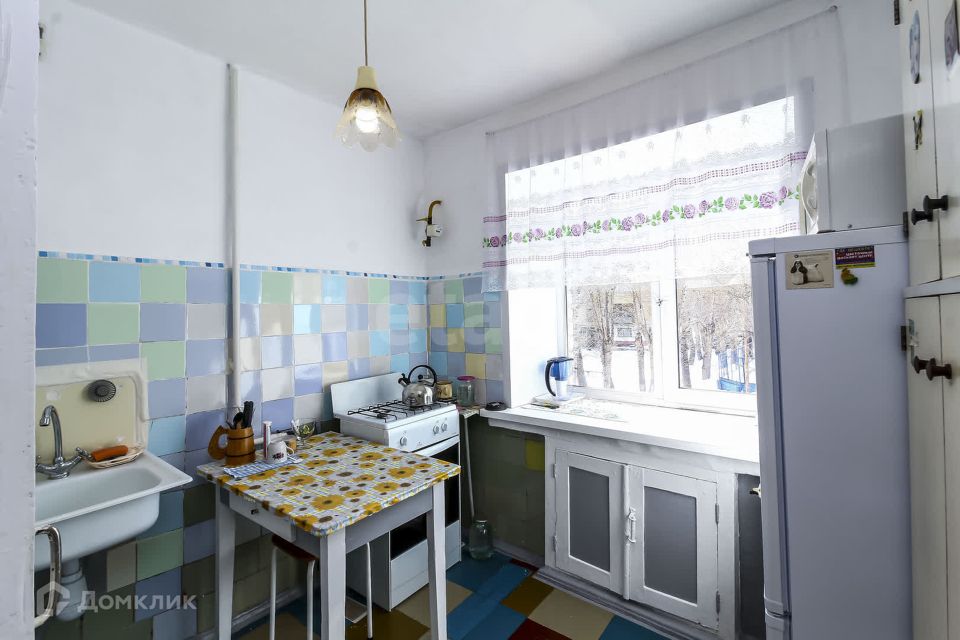 Продаётся 3-комнатная квартира, 55.7 м²