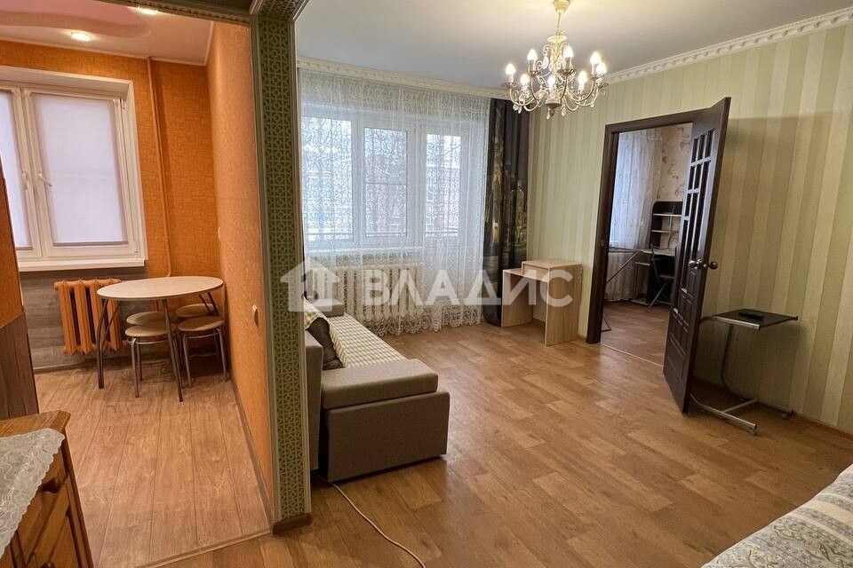 Продаётся 2-комнатная квартира, 42 м²