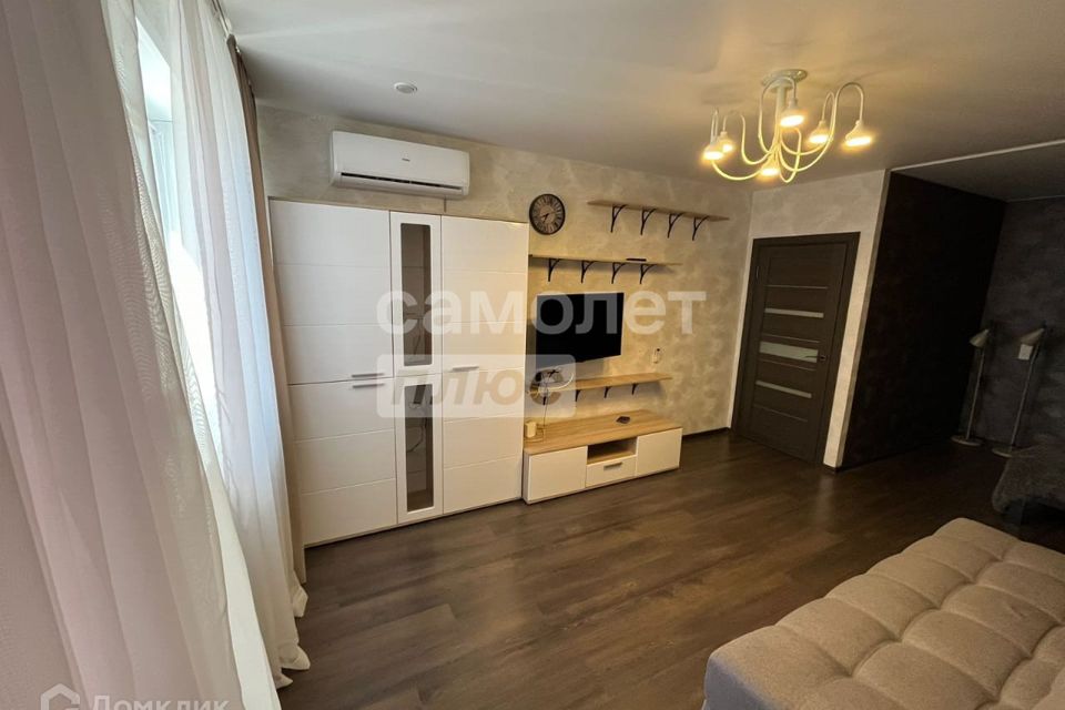 Сдаётся 1-комнатная квартира, 37 м²