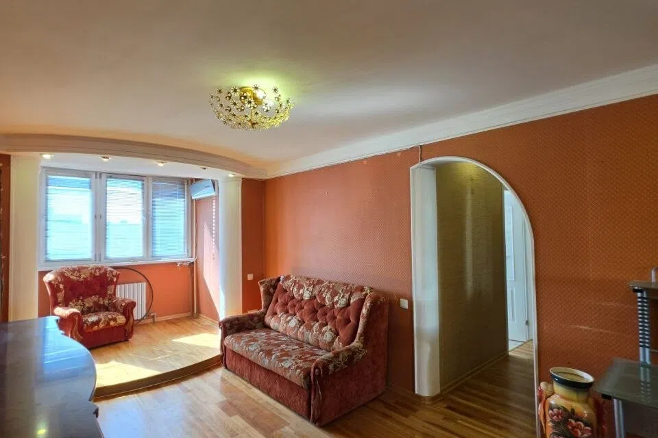 Продаётся 3-комнатная квартира, 57.5 м²