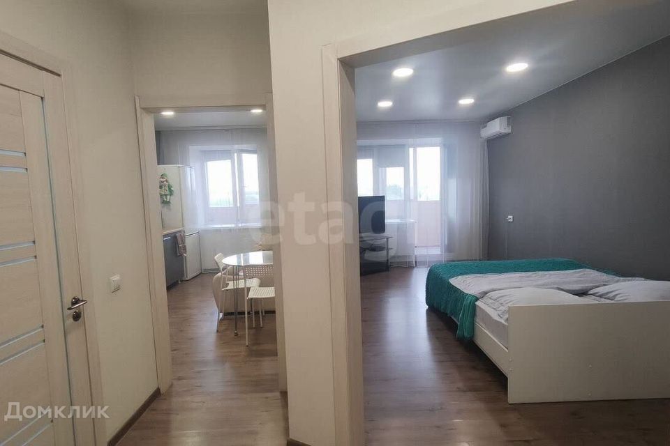 Продаётся 1-комнатная квартира, 37.6 м²