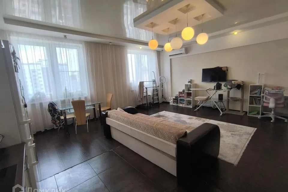 Продаётся студия, 79 м²