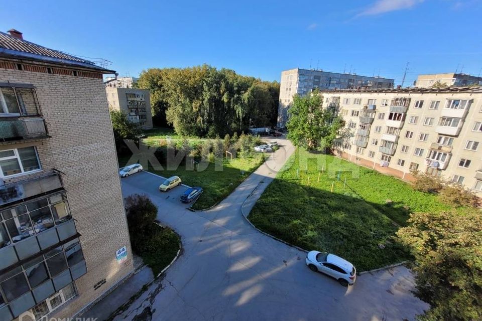 Продаётся 4-комнатная квартира, 62 м²