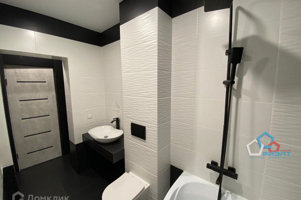 Продаётся 2-комнатная квартира, 55.9 м²