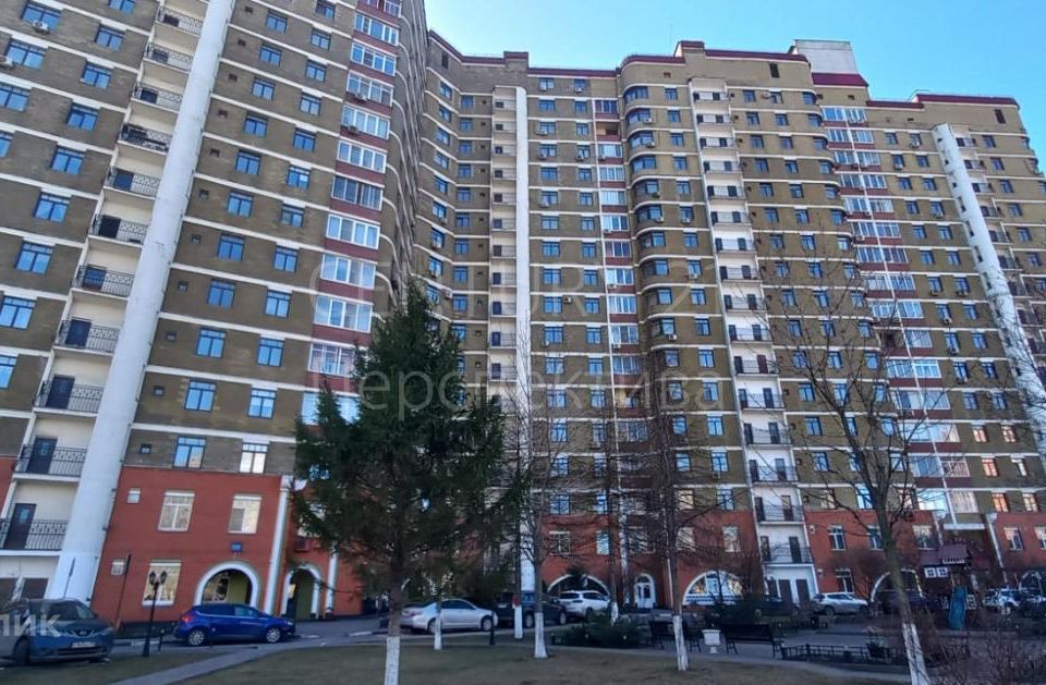 Продаётся 1-комнатная квартира, 38.5 м²