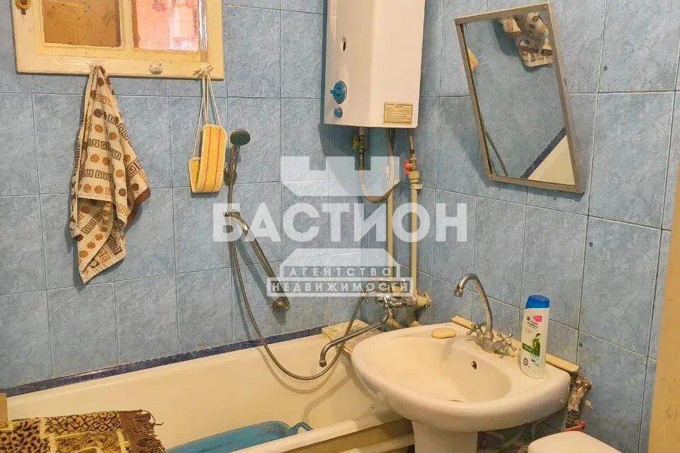 Продаётся 2-комнатная квартира, 43.8 м²
