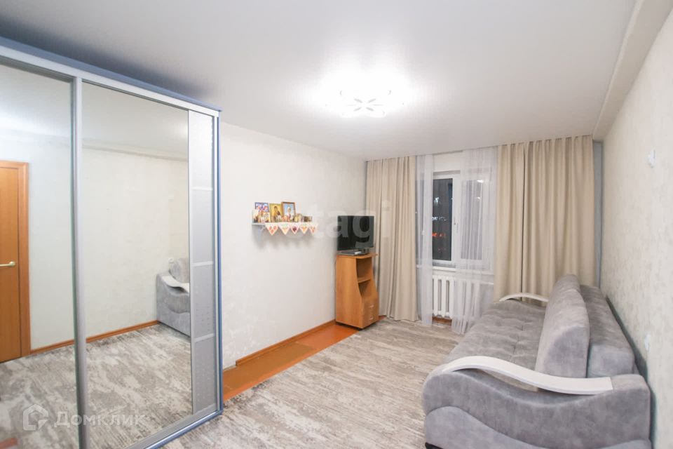 Продаётся 2-комнатная квартира, 40.6 м²