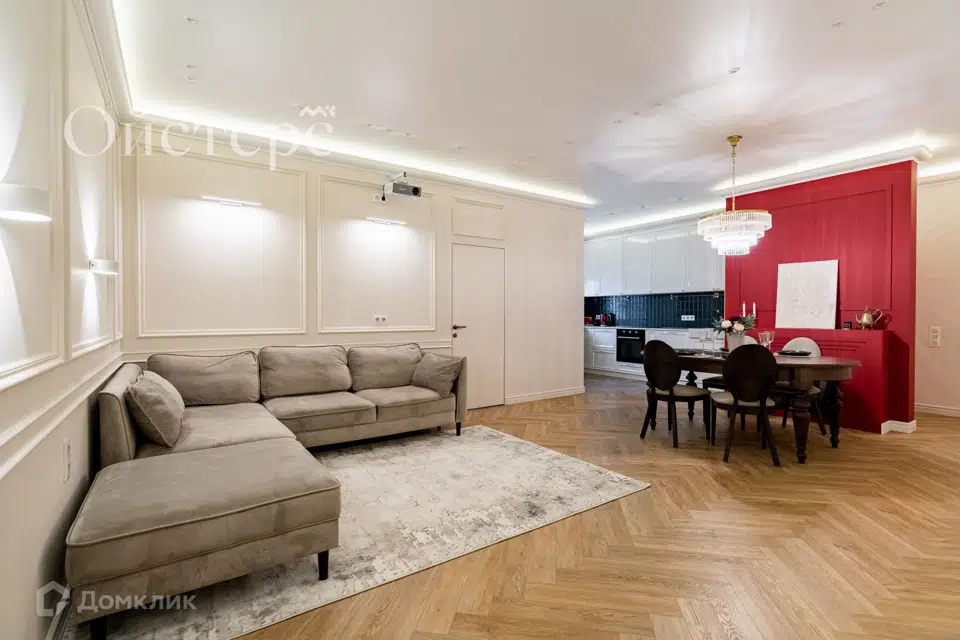 Продаётся 4-комнатная квартира, 107 м²