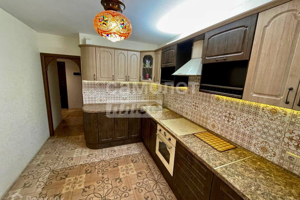 Продаётся 2-комнатная квартира, 61.3 м²