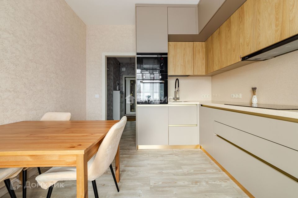 Продаётся 2-комнатная квартира, 47.4 м²