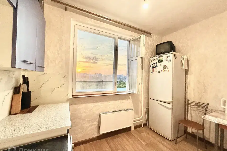 Продаётся 1-комнатная квартира, 36.8 м²