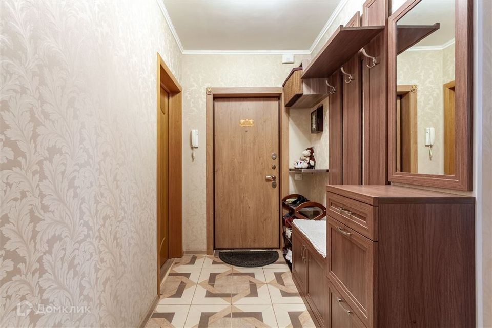 Продаётся 4-комнатная квартира, 91 м²