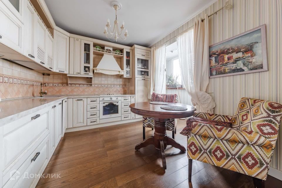Продаётся 3-комнатная квартира, 77.7 м²