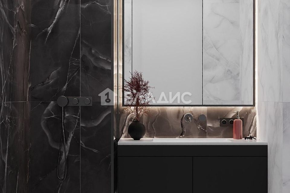 Продаётся 2-комнатная квартира, 65 м²