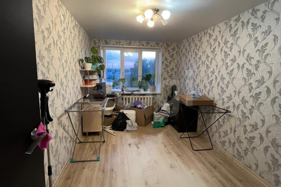 Продаётся 3-комнатная квартира, 58.3 м²