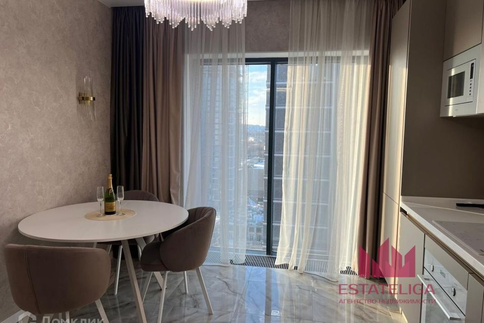Продаётся 1-комнатная квартира, 37 м²