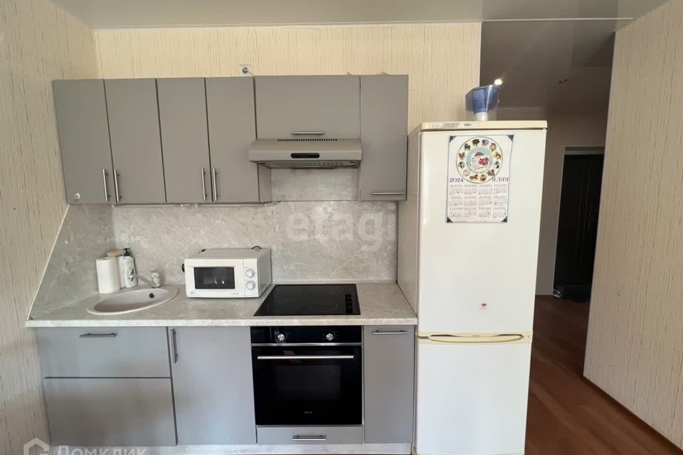 Продаётся 1-комнатная квартира, 40.6 м²