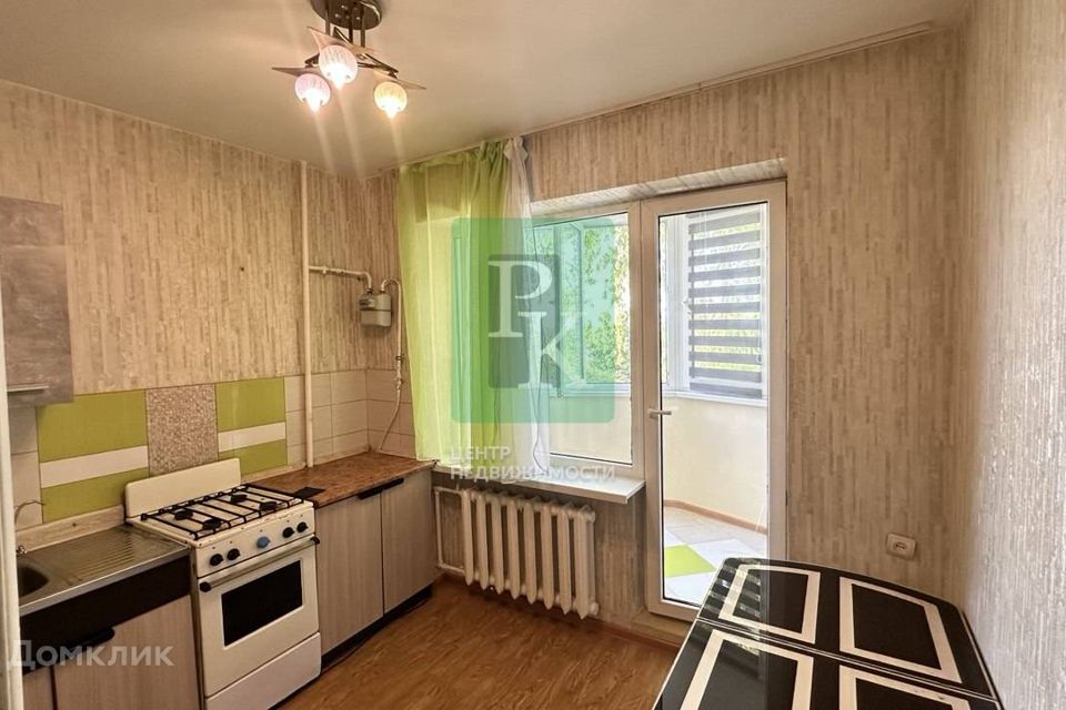 Продаётся 1-комнатная квартира, 37.3 м²