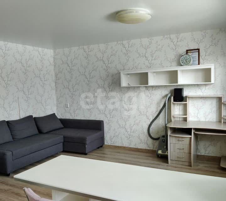 Продаётся 2-комнатная квартира, 49.6 м²