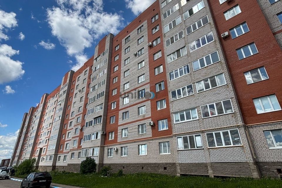 Продаётся 1-комнатная квартира, 42 м²