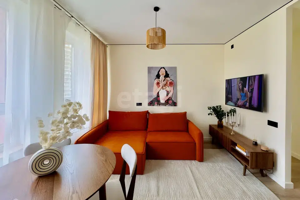 Продаётся 2-комнатная квартира, 53.8 м²