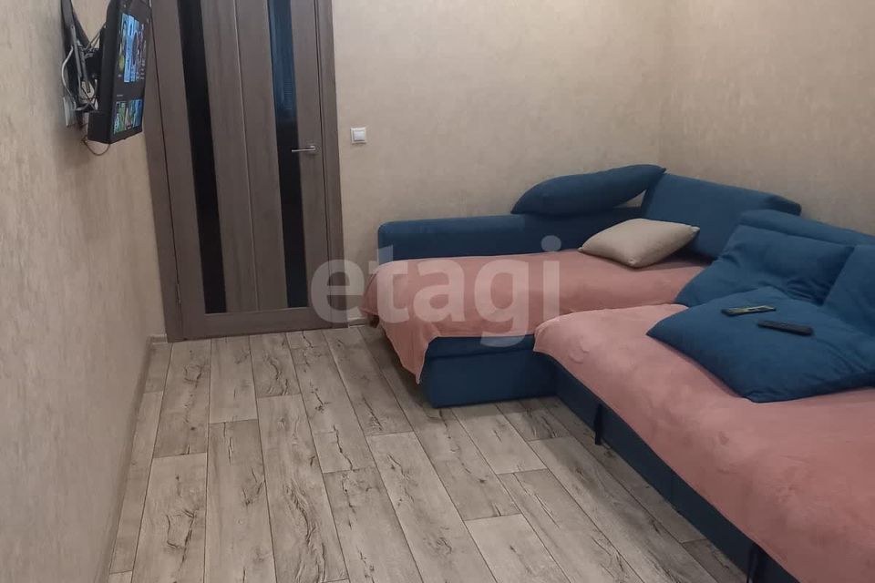 Продаётся 1-комнатная квартира, 41.5 м²