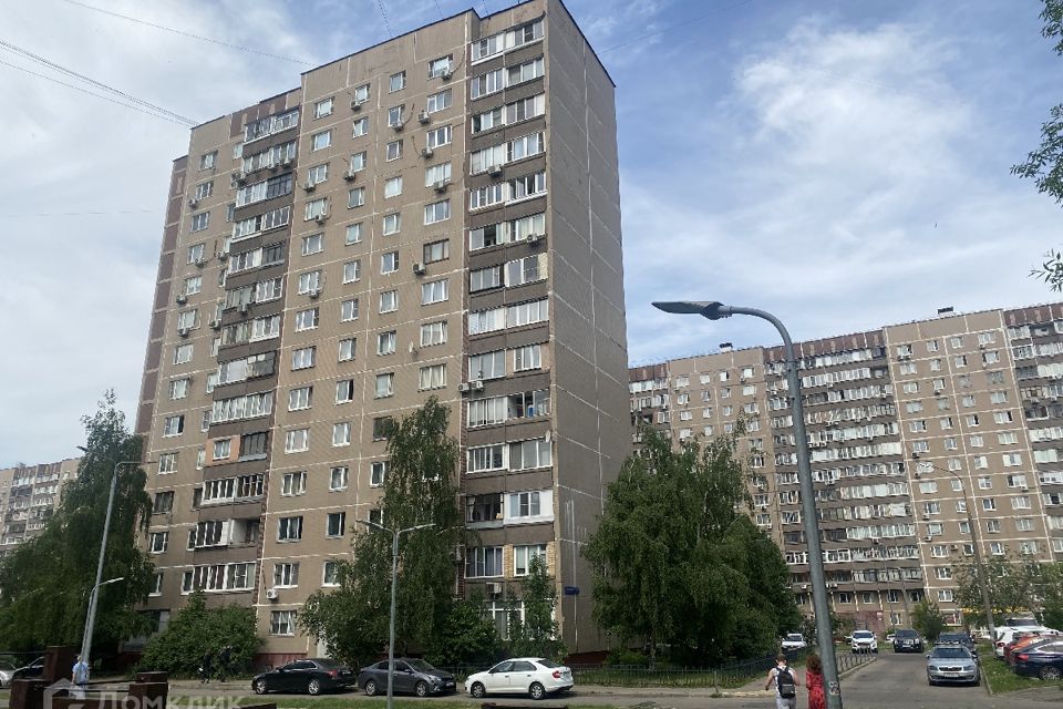 Продаётся 3-комнатная квартира, 60.8 м²