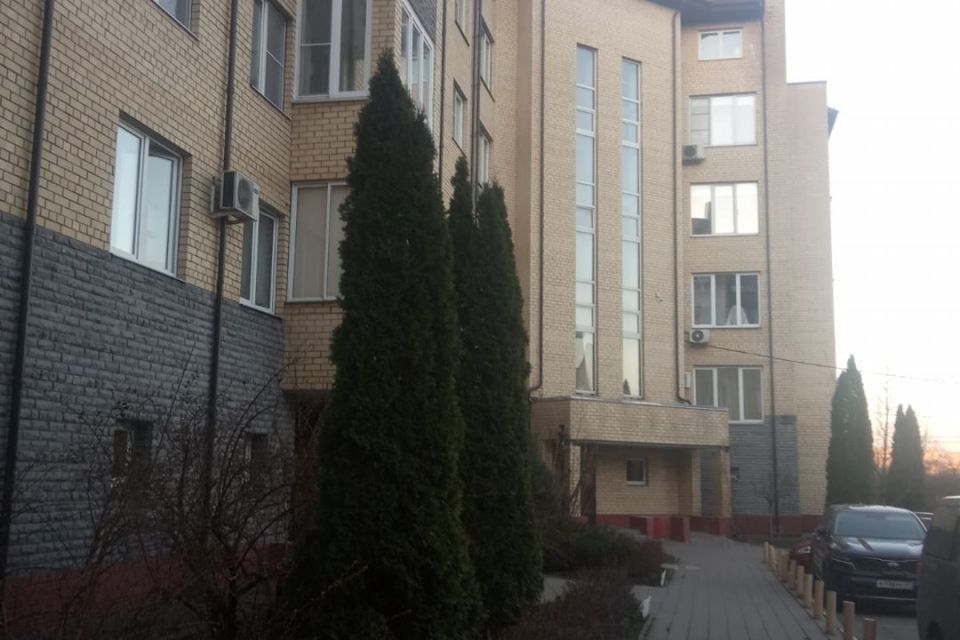 Продаётся 2-комнатная квартира, 72 м²