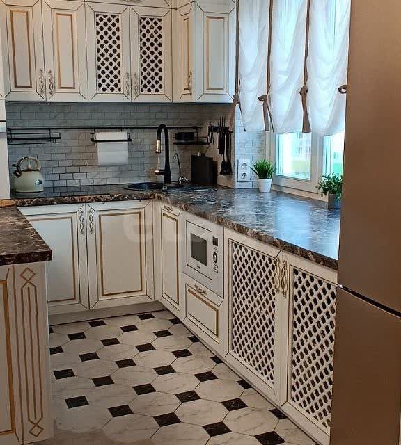 Продаётся 2-комнатная квартира, 56.1 м²