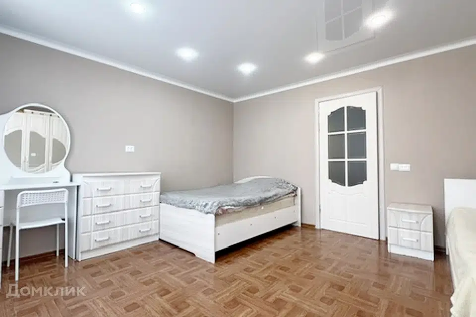 Продаётся 5-комнатная квартира, 113 м²