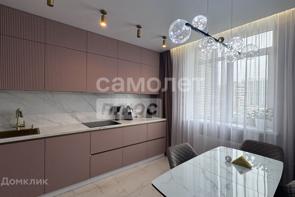 Продаётся 2-комнатная квартира, 56.6 м²
