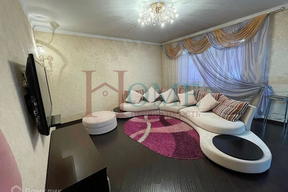 Сдаётся 2-комнатная квартира, 63 м²