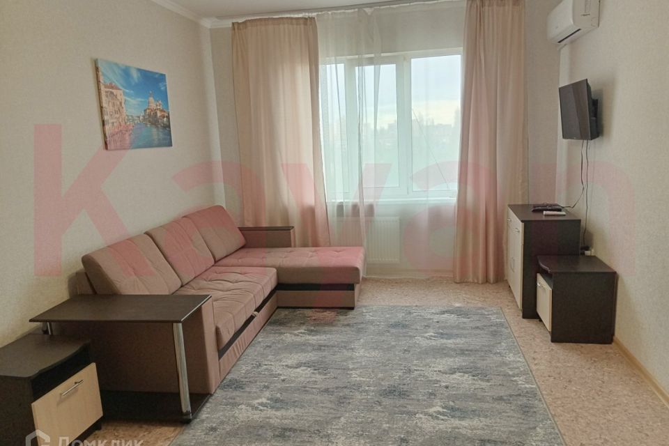 Сдаётся 1-комнатная квартира, 42 м²
