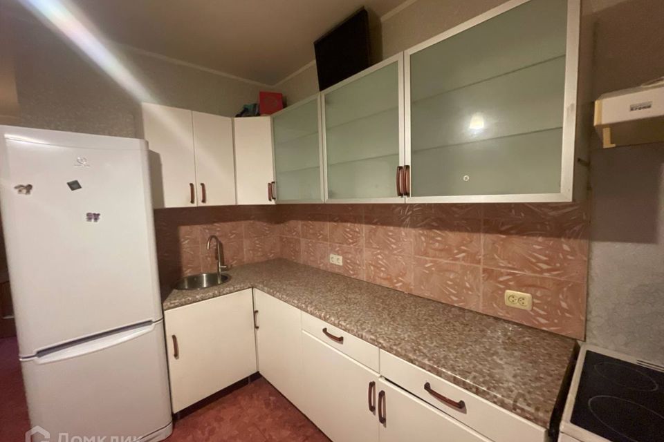 Сдаётся 1-комнатная квартира, 38 м²