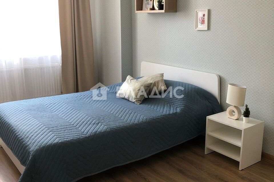 Продаётся 1-комнатная квартира, 42.8 м²