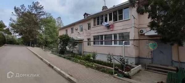 Продаётся 3-комнатная квартира, 69.3 м²