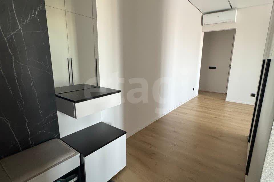 Продаётся 3-комнатная квартира, 61.9 м²