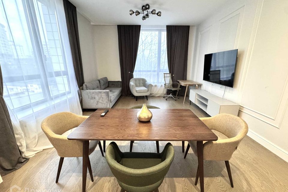 Сдаётся 2-комнатная квартира, 55 м²