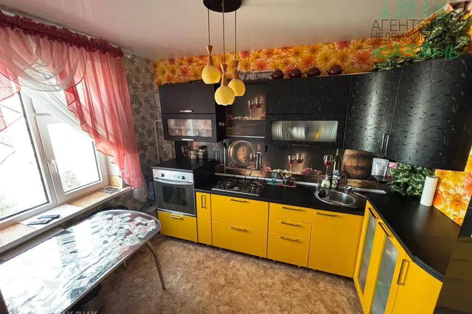 Продаётся 3-комнатная квартира, 65.1 м²