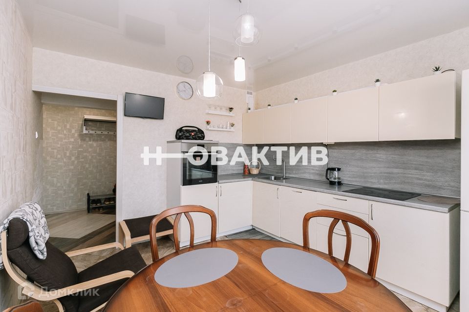 Продаётся 3-комнатная квартира, 72.9 м²