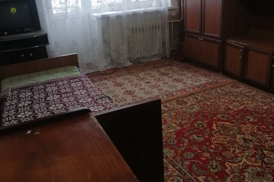 Сдаётся 1-комнатная квартира, 35 м²