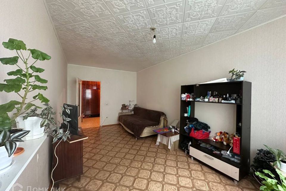Продаётся 1-комнатная квартира, 42 м²