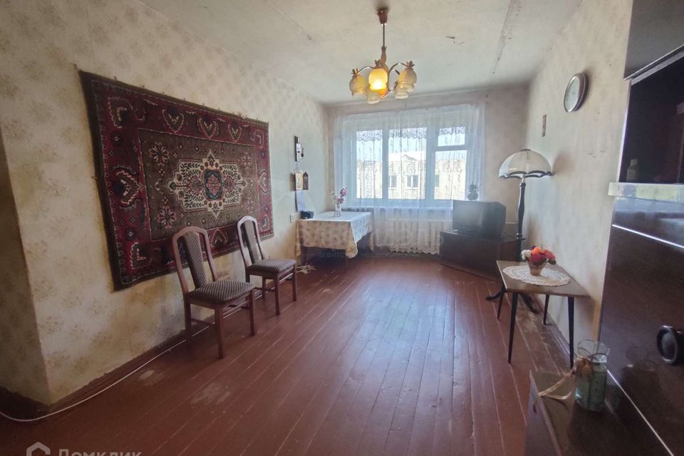 Продаётся 3-комнатная квартира, 56.4 м²