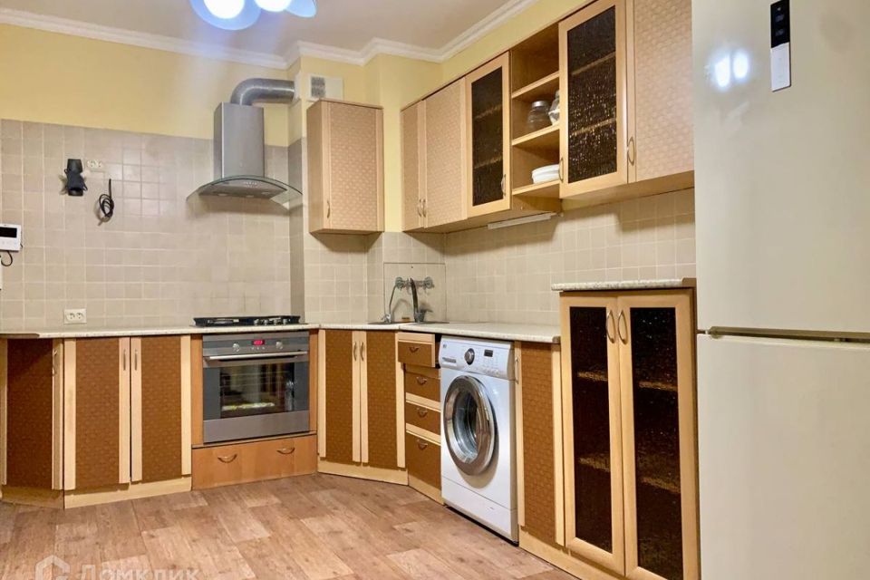 Продаётся 3-комнатная квартира, 76.1 м²
