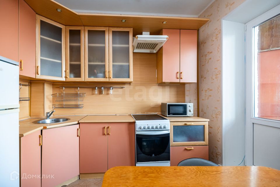 Продаётся 1-комнатная квартира, 43.3 м²