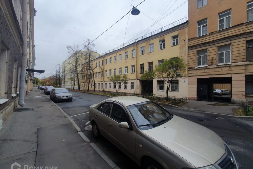 Продаётся 3-комнатная квартира, 90 м²