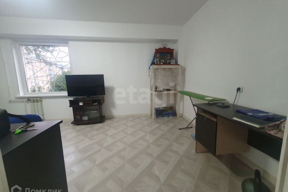 Продаётся 1-комнатная квартира, 41.5 м²
