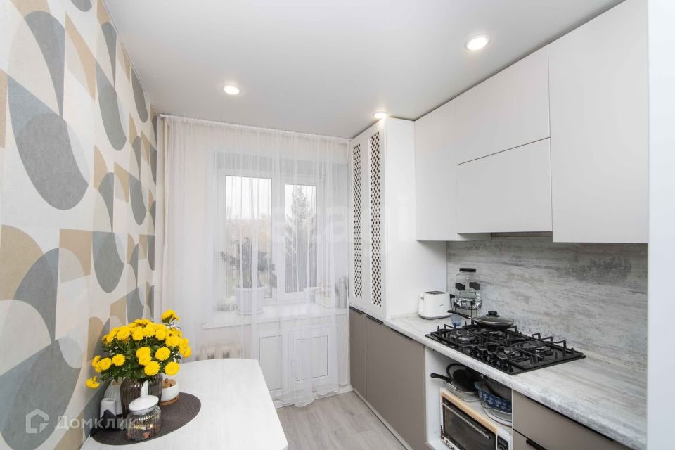 Продаётся 3-комнатная квартира, 60 м²