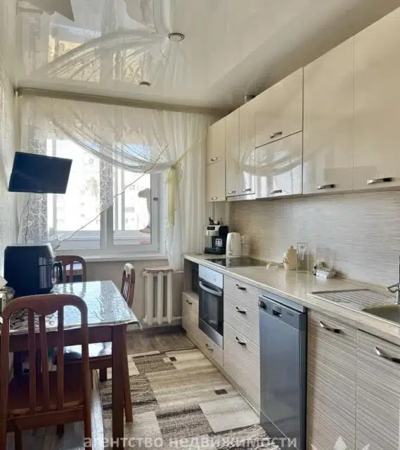 Продаётся 3-комнатная квартира, 69 м²