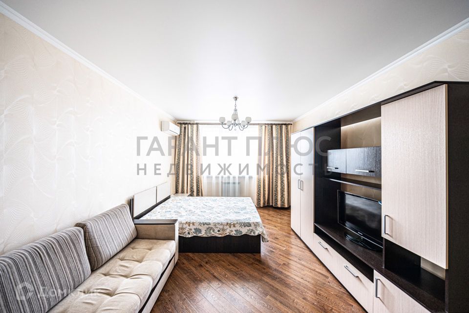 Сдаётся 2-комнатная квартира, 60 м²